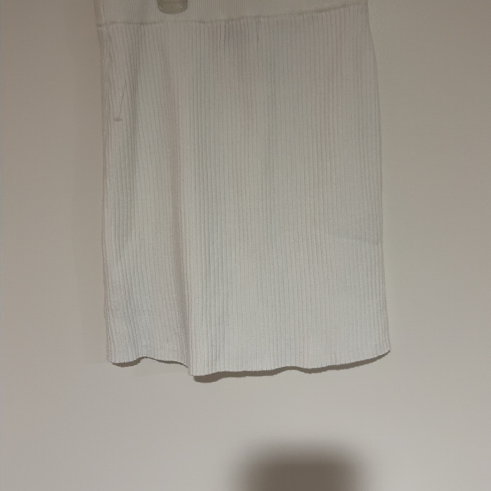 Elegant White Skirt
